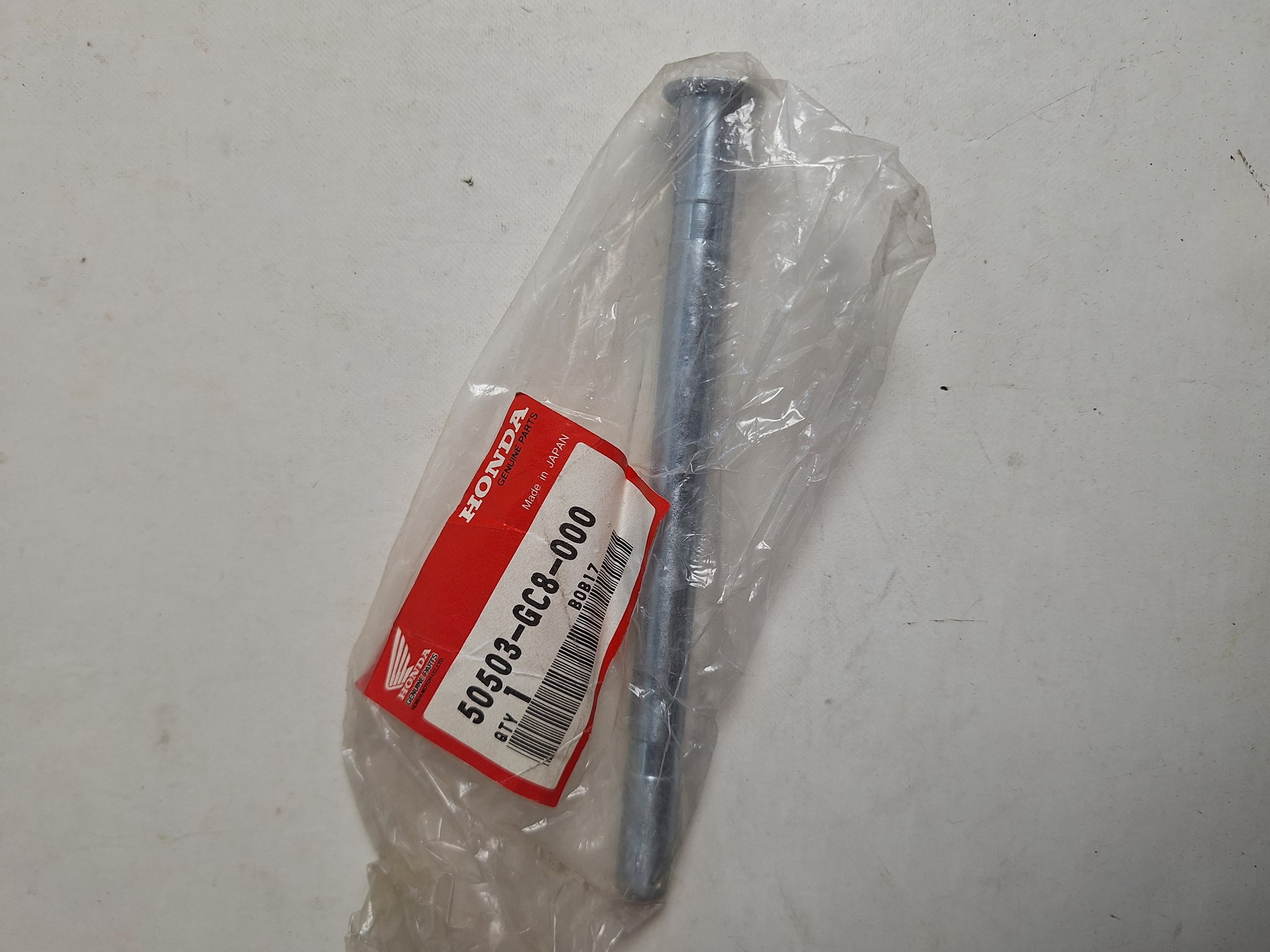 Picture of SHAFT,MAIN STAND  50503-GC8-000